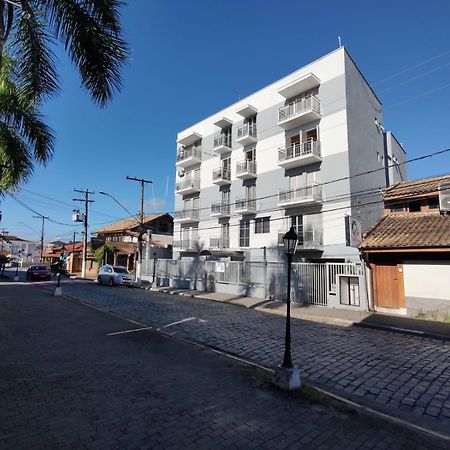 Agito E Sossego Na Rua Mais Charmosa De Ubatuba Pelo Google Kültér fotó